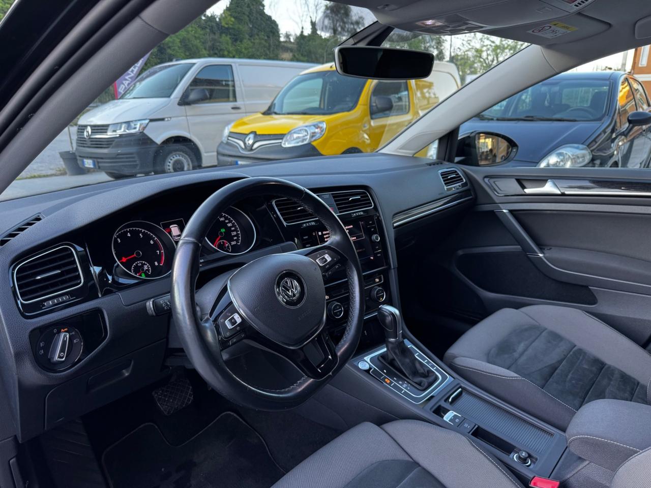Volkswagen Golf 1.5 TGI DSG 5p. HIGHLINE BlueMotion Technology