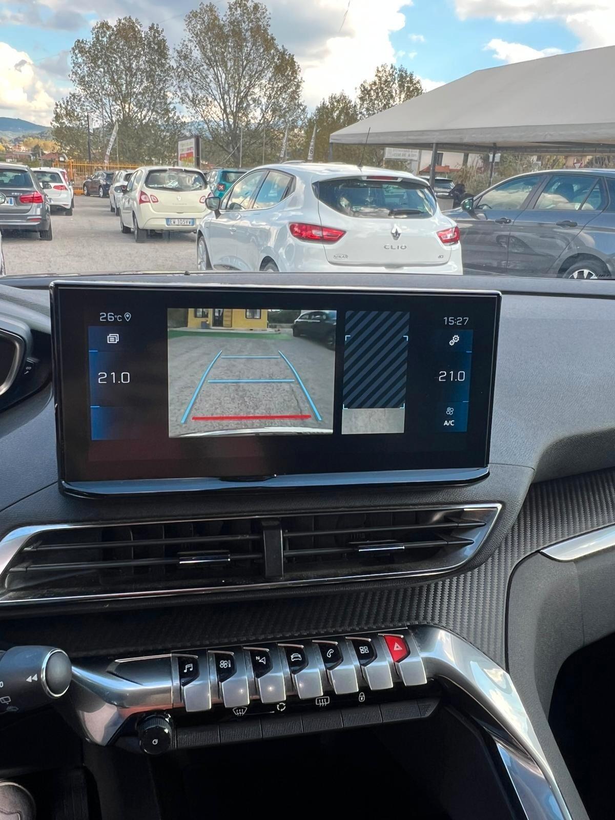 Peugeot 3008 BlueHDi 130 S&S EAT8 Allure