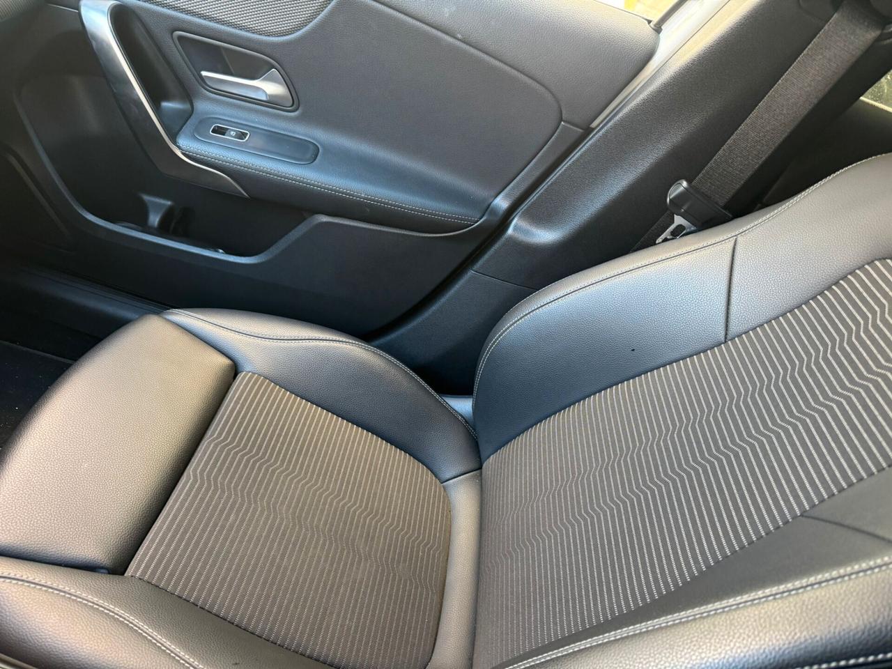 Mercedes-benz A 180 d Automatic Premium