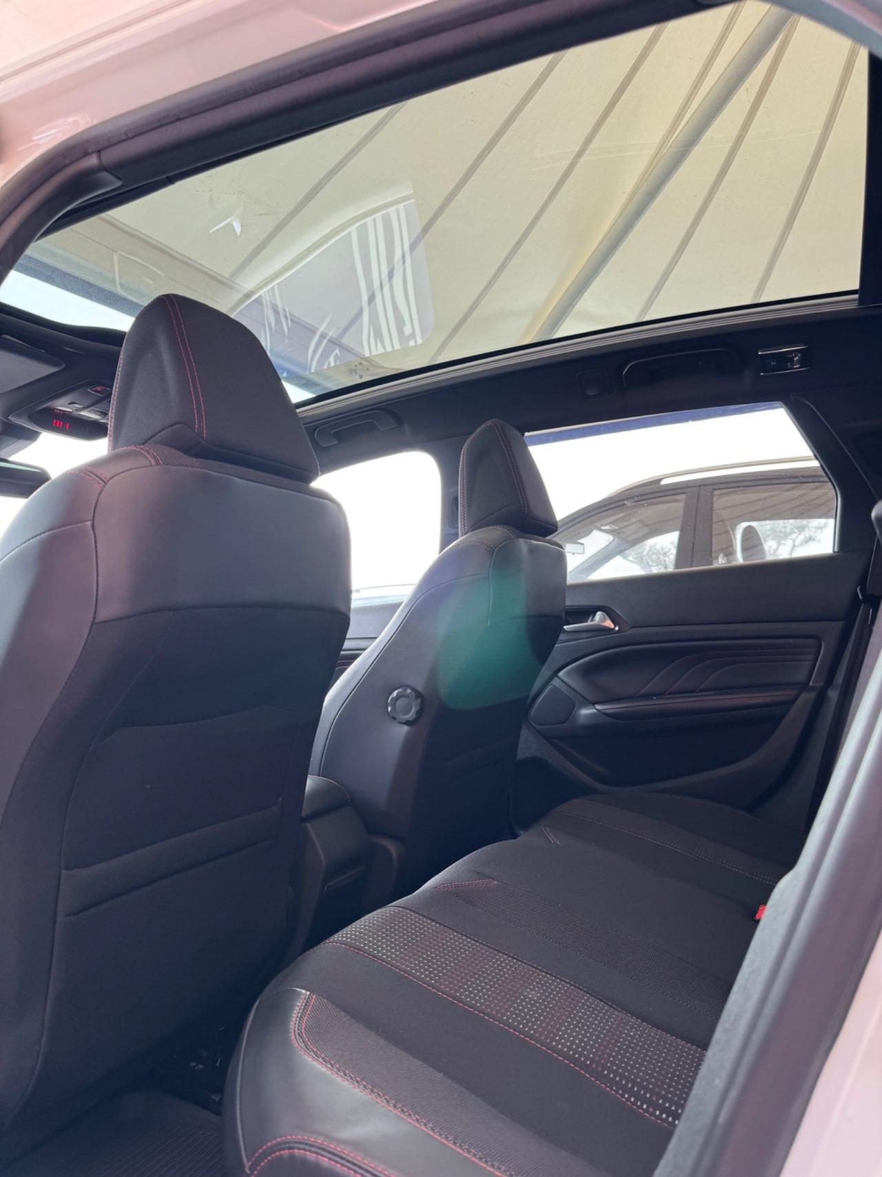 Peugeot 308 BlueHDi 150 S&S EAT6 SW GT Line