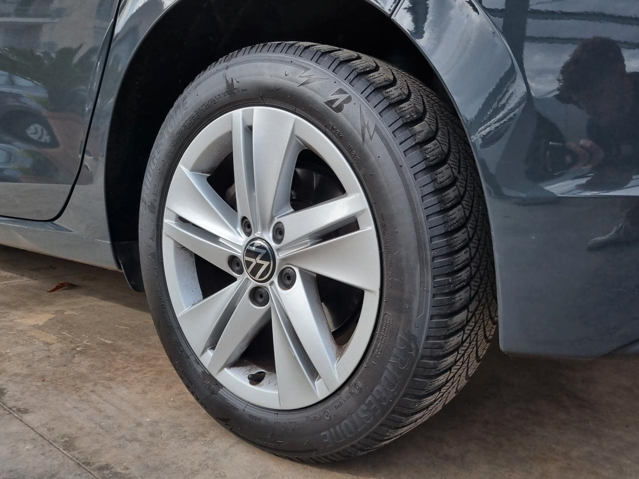 Volkswagen Golf VIII 1.0 tsi evo Life 110cv