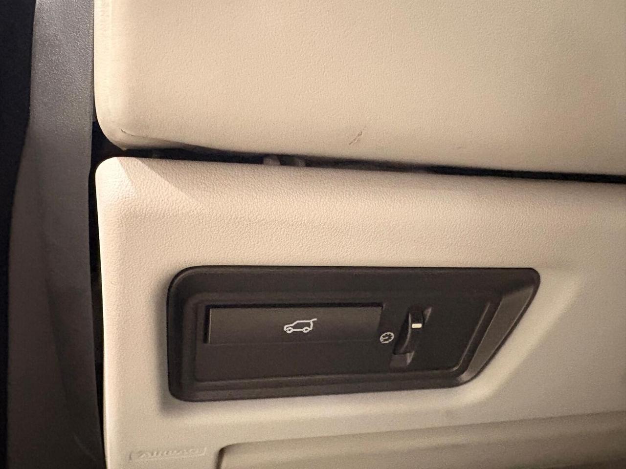 Land Rover Range Rover Evoque 2.2 sd4 Prestige 190cv 5p auto 9m