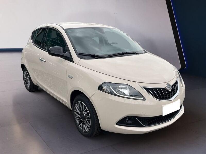 Lancia Ypsilon III 2021 1.0 firefly hybrid Gold s&s 70cv