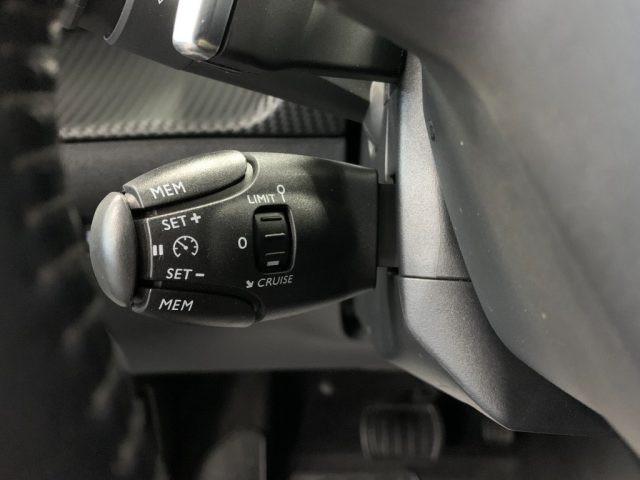 PEUGEOT 2008 1.5 BlueHDi EAT8 Allure Navi Pack Automatico