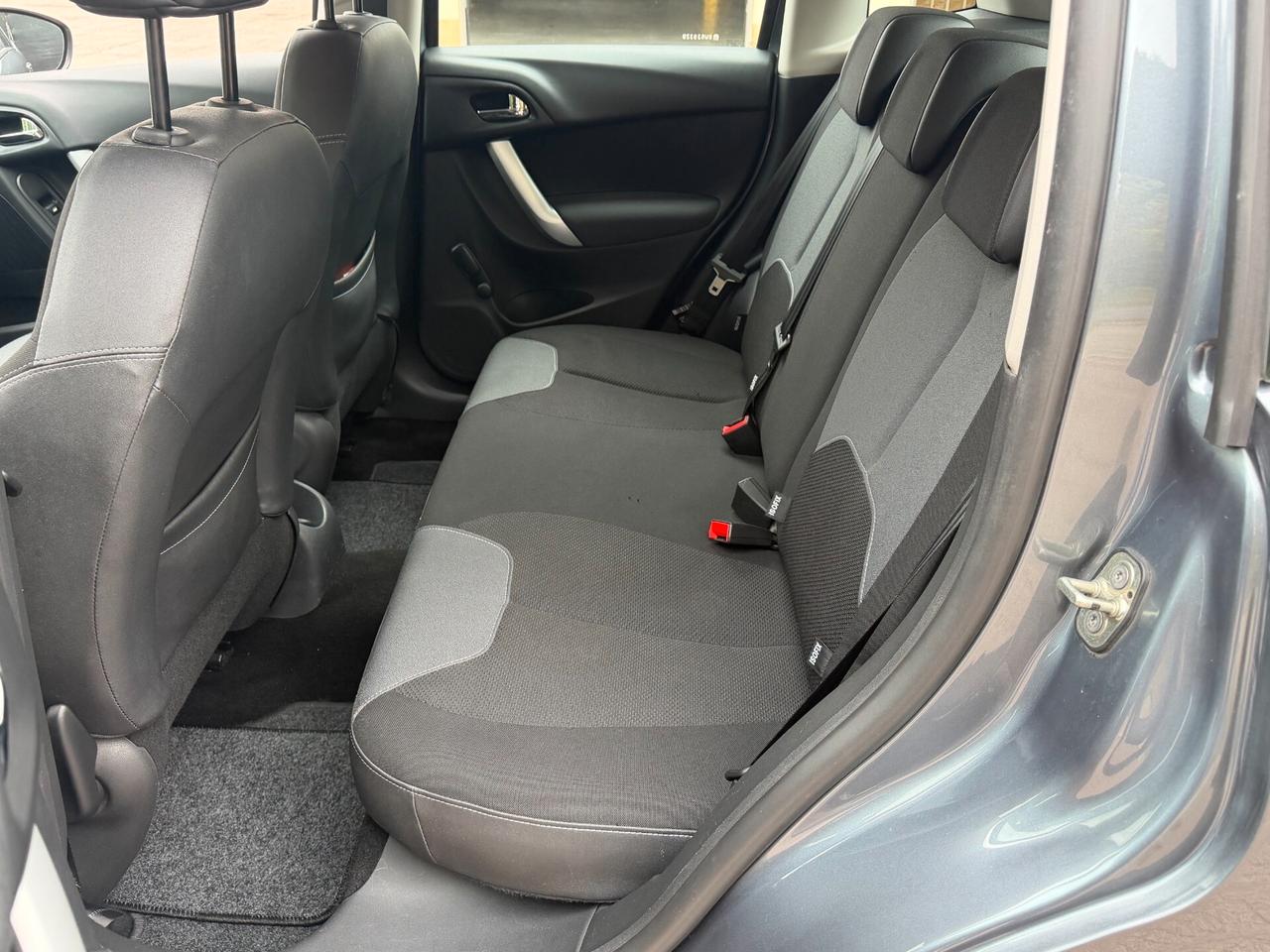 C3 1.1 benz, 4 cilindri, cinghia + tagliando fatti
