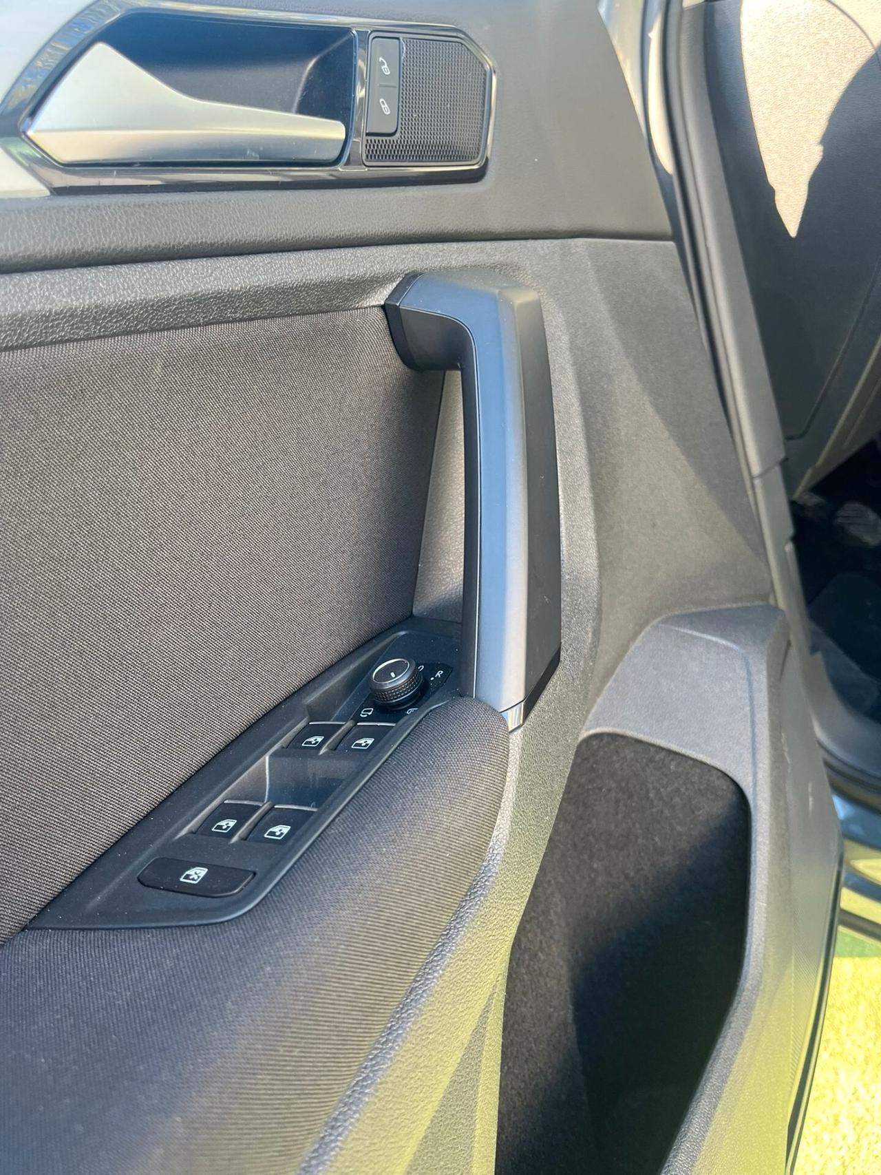 Volkswagen Tiguan 1.6 TDI IVA ESPOSTA