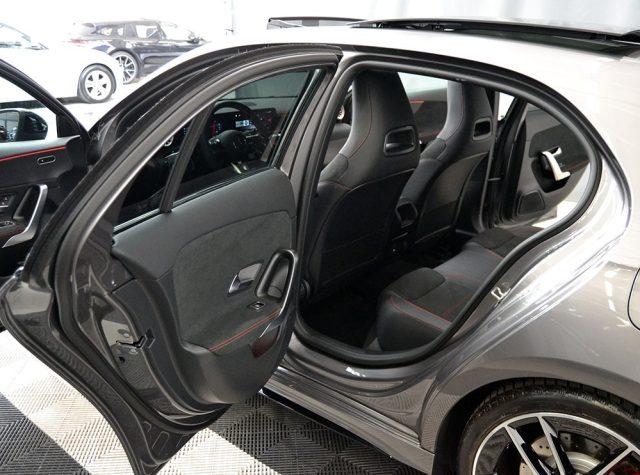 MERCEDES-BENZ A 35 AMG 4Matic Km 12.000 -Tetto-Kit Aero-Night Pack II **