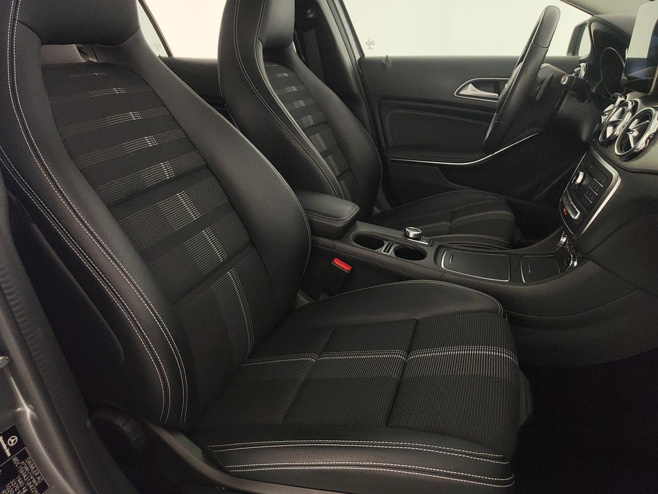 Mercedes-Benz GLA 200 Sport auto