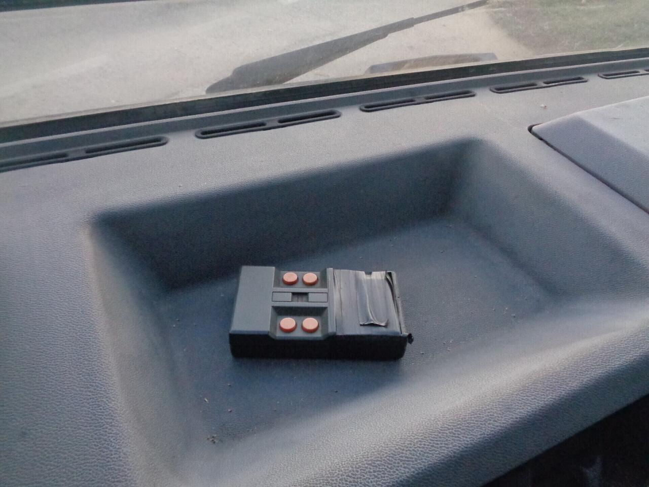 carroattrezzi scarrabile isoli radiocomando leggi