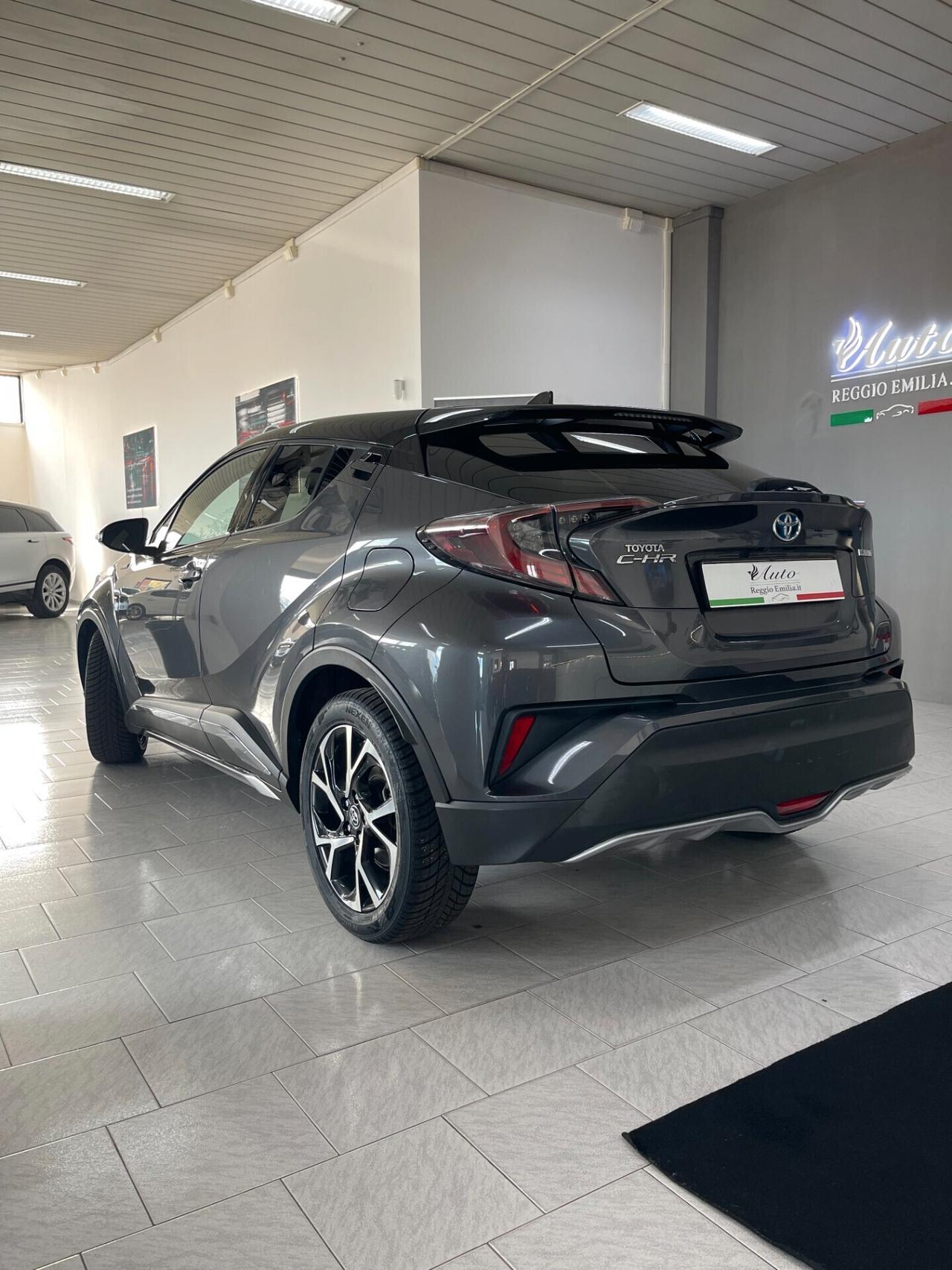 Toyota C-HR 1.8 Hybrid E-CVT Style