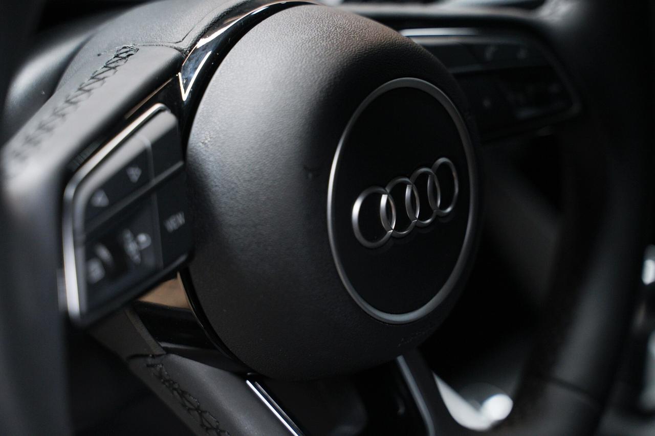 Audi A1 allstreet 30 TFSI S tronic Identity Contrast