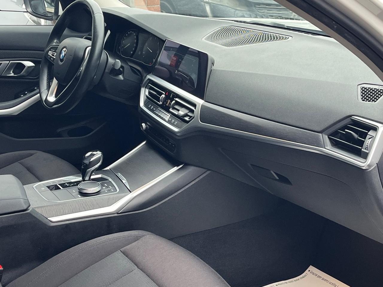 Bmw 318d 48V Business Advantage