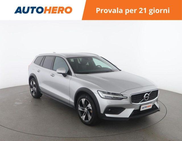 VOLVO V60 Cross Country D4 AWD Geartronic Business Plus