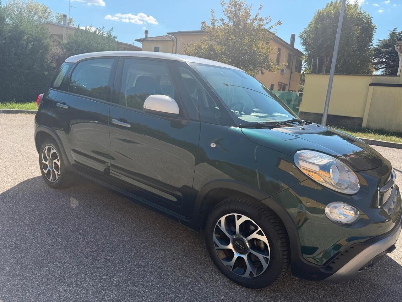 Fiat 500L Cross 1.4 - NEOPATENTATI - 12 MESI DI GARANZIA -