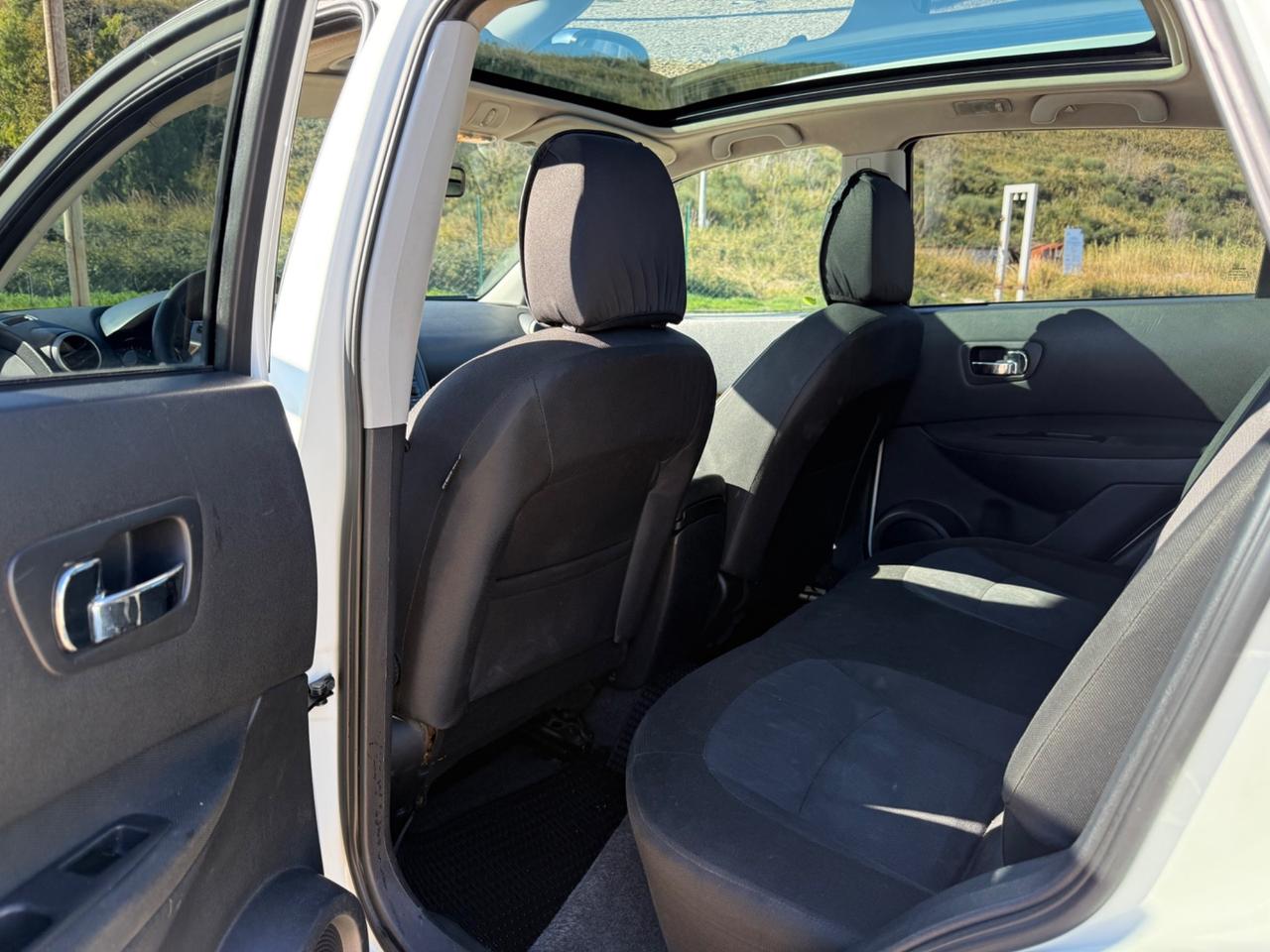 Nissan Qashqai 1.5 DIESEL MOTORE 15.000 km PERMUTE