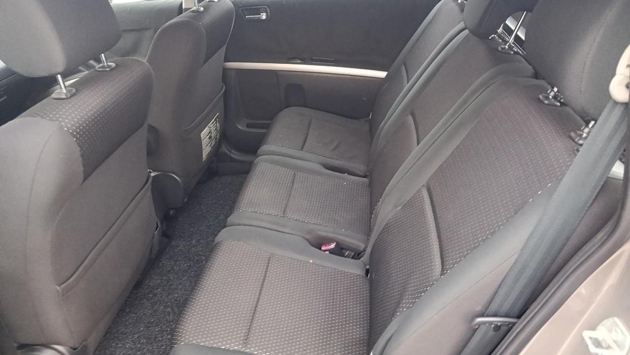 Toyota Corolla Verso 2.2 16V D-4D D-Cat