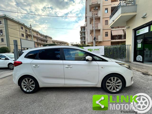KIA Carens UNICO PROPRIETARIO
