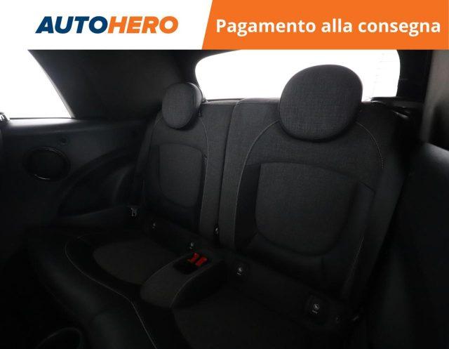 MINI Mini 1.5 Cooper D Cabrio