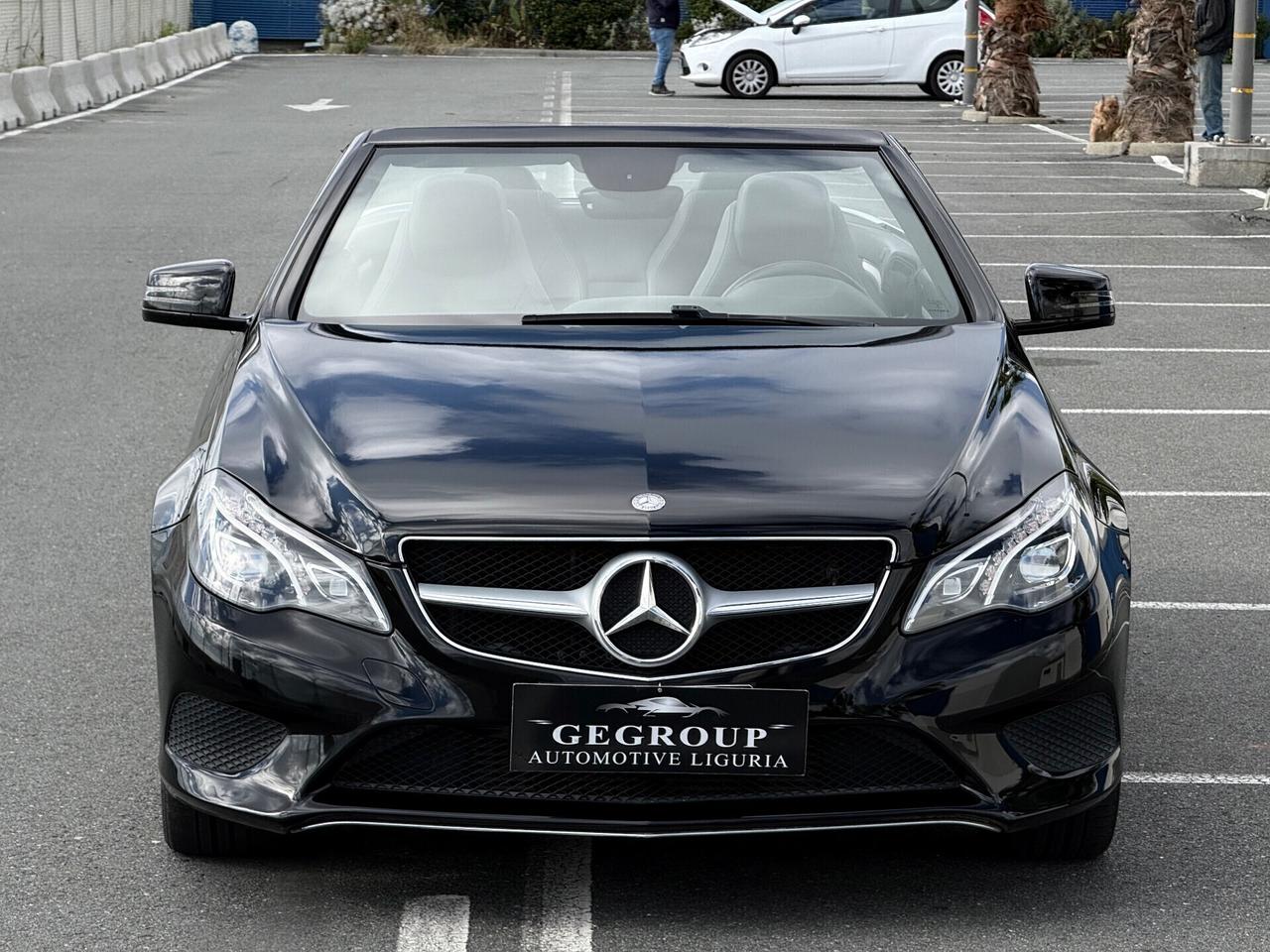 Mercedes-benz E 220 Cabrio-NAVI-AUTOMATICO-PERMUTABILE-.