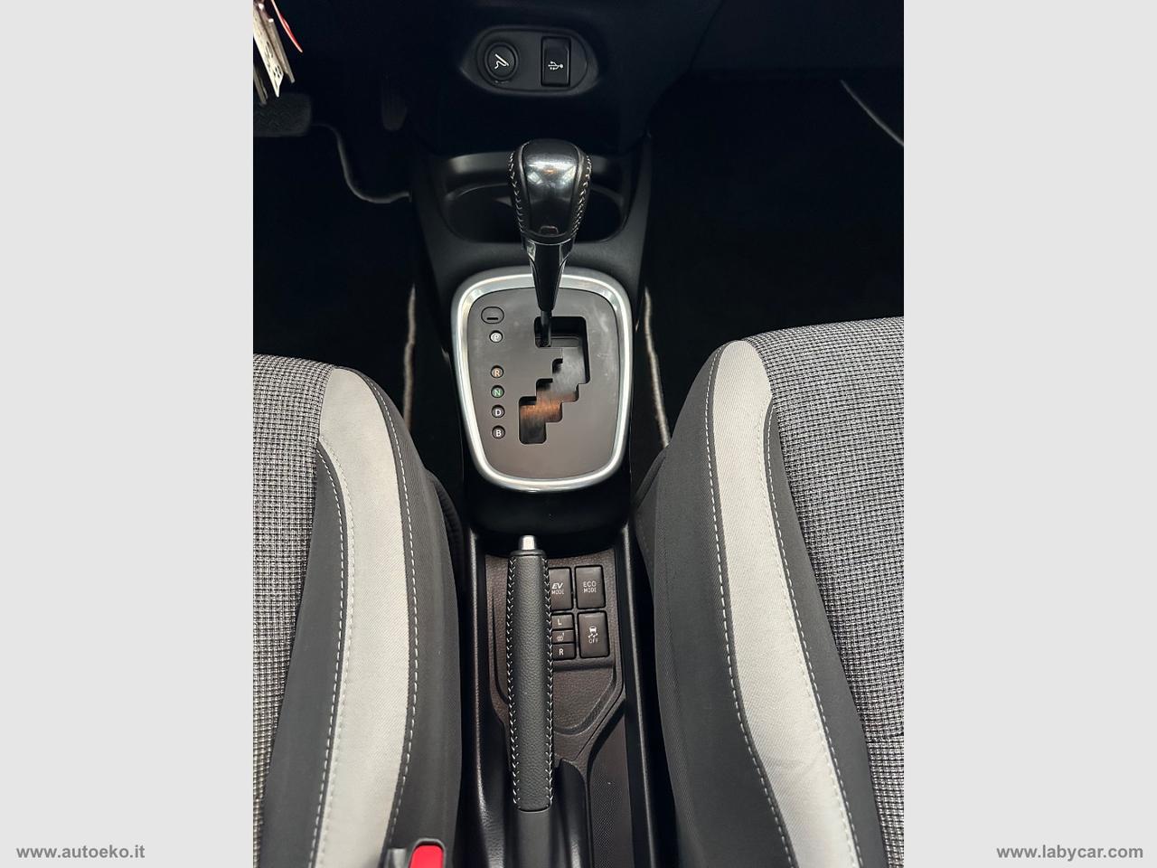 TOYOTA Yaris 1.5 Hybrid 5p. Y20 Bitone