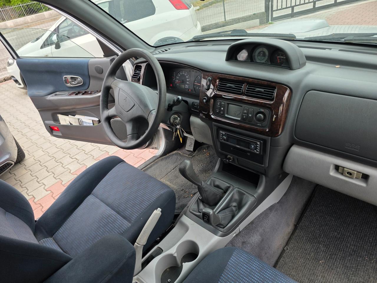 Mitsubishi Pajero Sport 2.5 TDI GLS Target 4x4