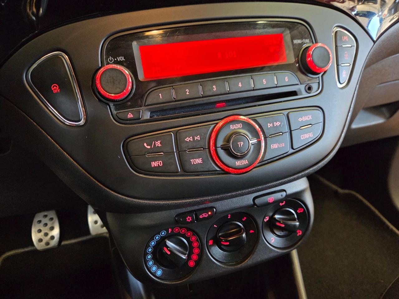 Opel Corsa 5 Porte Corsa 5p 1.4 b-Color Gpl 90cv GPL NUOVO