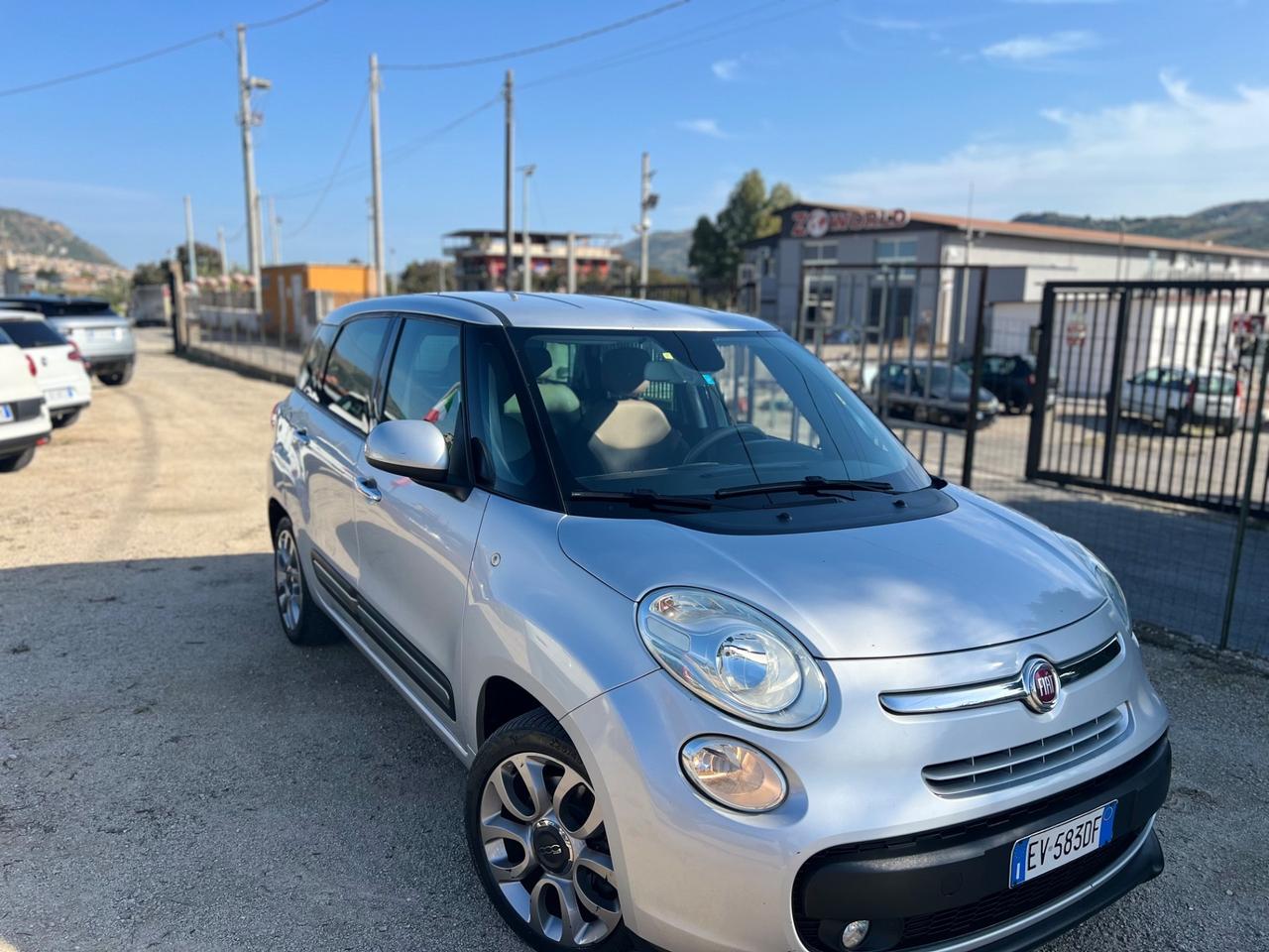 Fiat 500L Living 1.6 Multijet 120 CV Lounge