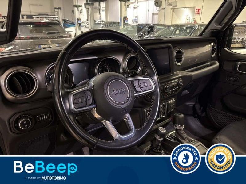 Jeep Wrangler UNLIMITED 2.0 TURBO SAHARA AUTO
