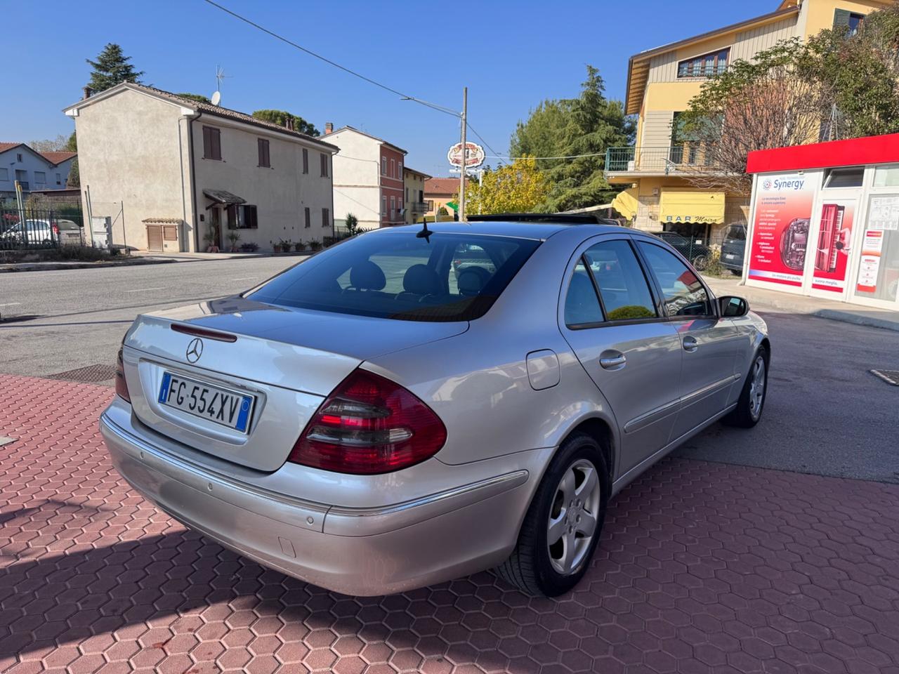 Mercedes-benz E 220 CDI cat Elegance