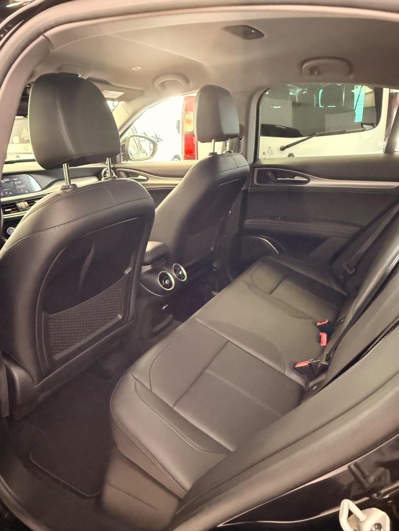 Alfa Romeo Stelvio Sprint Q4 190cv auto