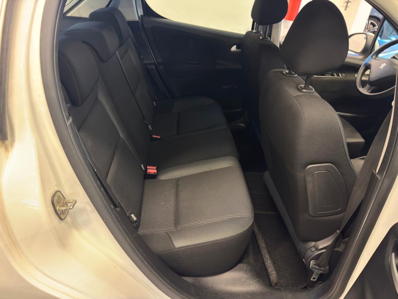 PEUGEOT 207 Plus 1.4cc 75CV 5p. BENZINA/GPL NEOPATENTATI