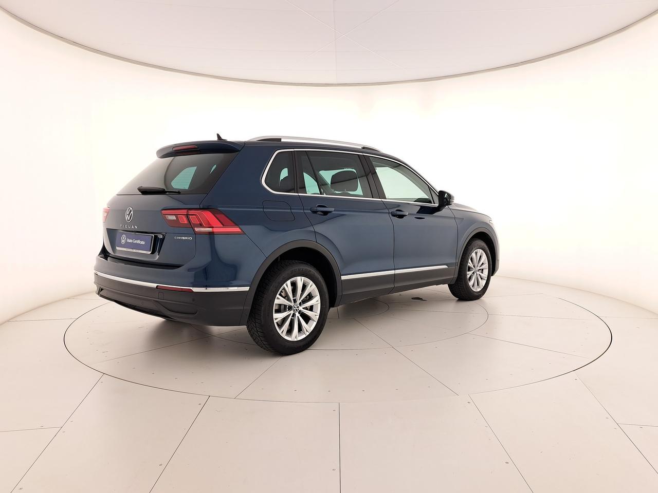 Volkswagen Tiguan 1.4 tsi eh life dsg