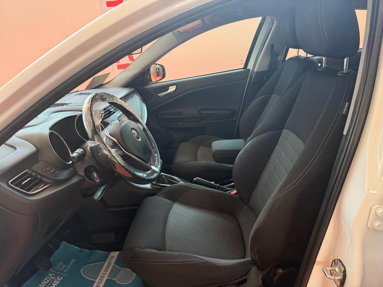 Alfa Romeo Giulietta 1.4 Turbo 120 CV