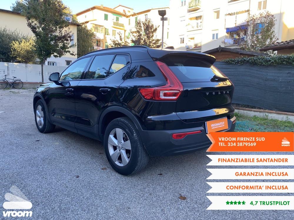 VOLVO XC40 (2017-->) XC40 T2 Momentum Pro