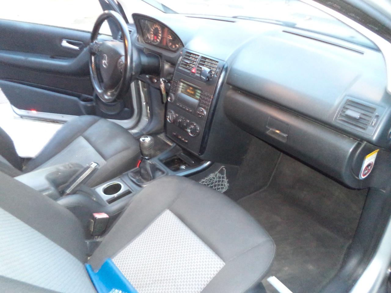 Mercedes-benz A 180 CDI Coupé Avantgarde OK NEOPATENTATI