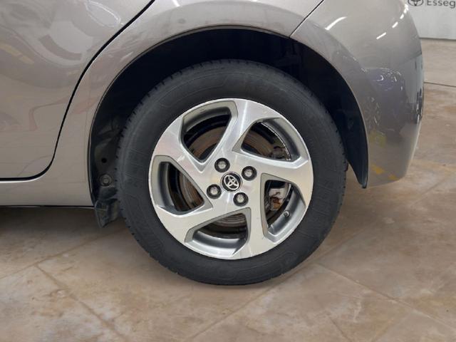 TOYOTA Yaris 1.5 Hybrid 5 porte Active
