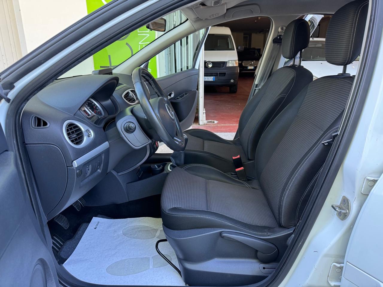 Renault Clio 1.2 16v 5P GPL 1Prop GARANZIA 24 MESI