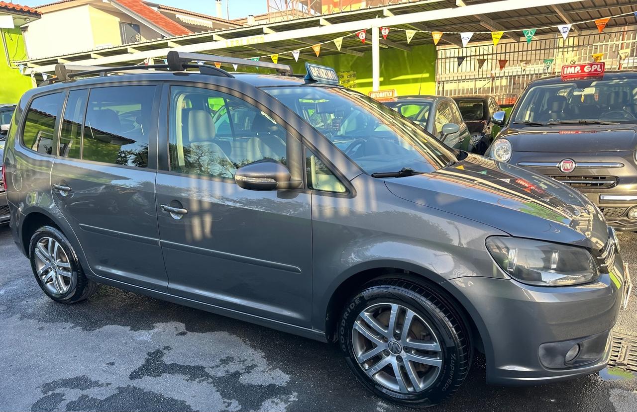 Volkswagen Touran 1.4 TSI Highline EcoFuel 2011