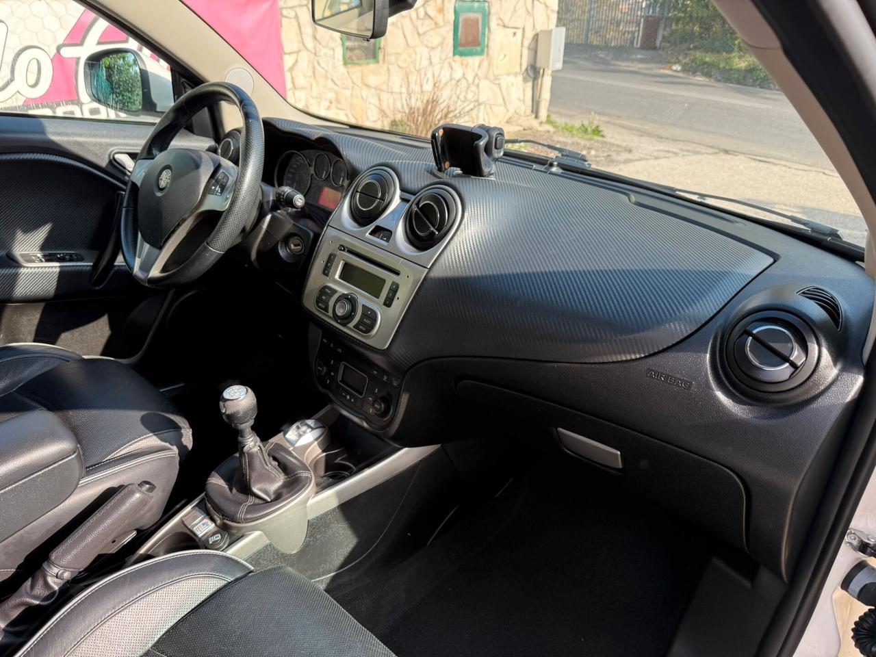 Alfa Romeo MiTo 1.6 JTDm 16V Distinctive Sport Pack