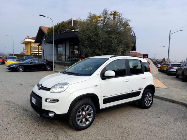 FIAT Panda 0.9 TwinAir Turbo S&amp;S 4x4 - FIN.60 X 216,00