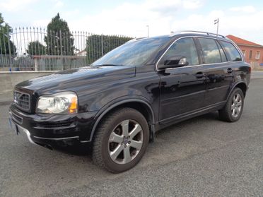 Volvo XC 90 XC90 D5 AWD Geartronic Executive 7 POSTI