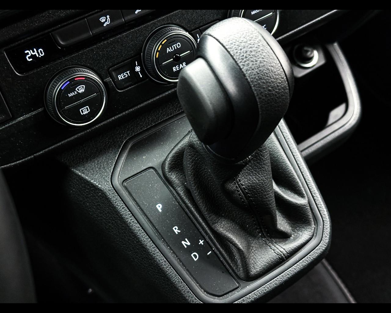 VOLKSWAGEN California 7ª '24-> - California 2.0 TDI 150 CV DSG Beach