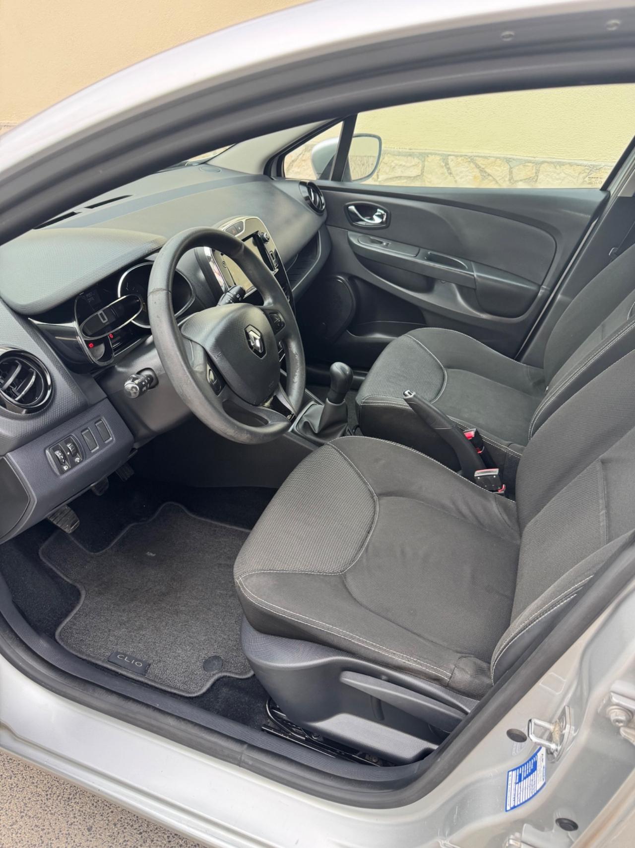 Renault Clio 1.5 dCi 75CV 5 porte Costume National