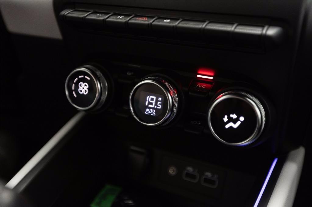 RENAULT Clio 1.6 E-Tech full hybrid Techno 145cv del 2023