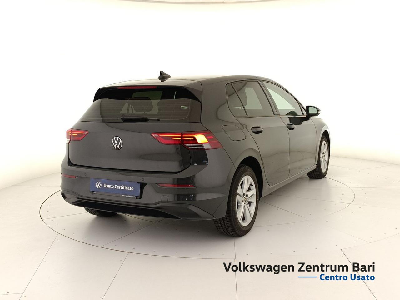 Volkswagen Golf 2.0 tdi life 115cv dsg