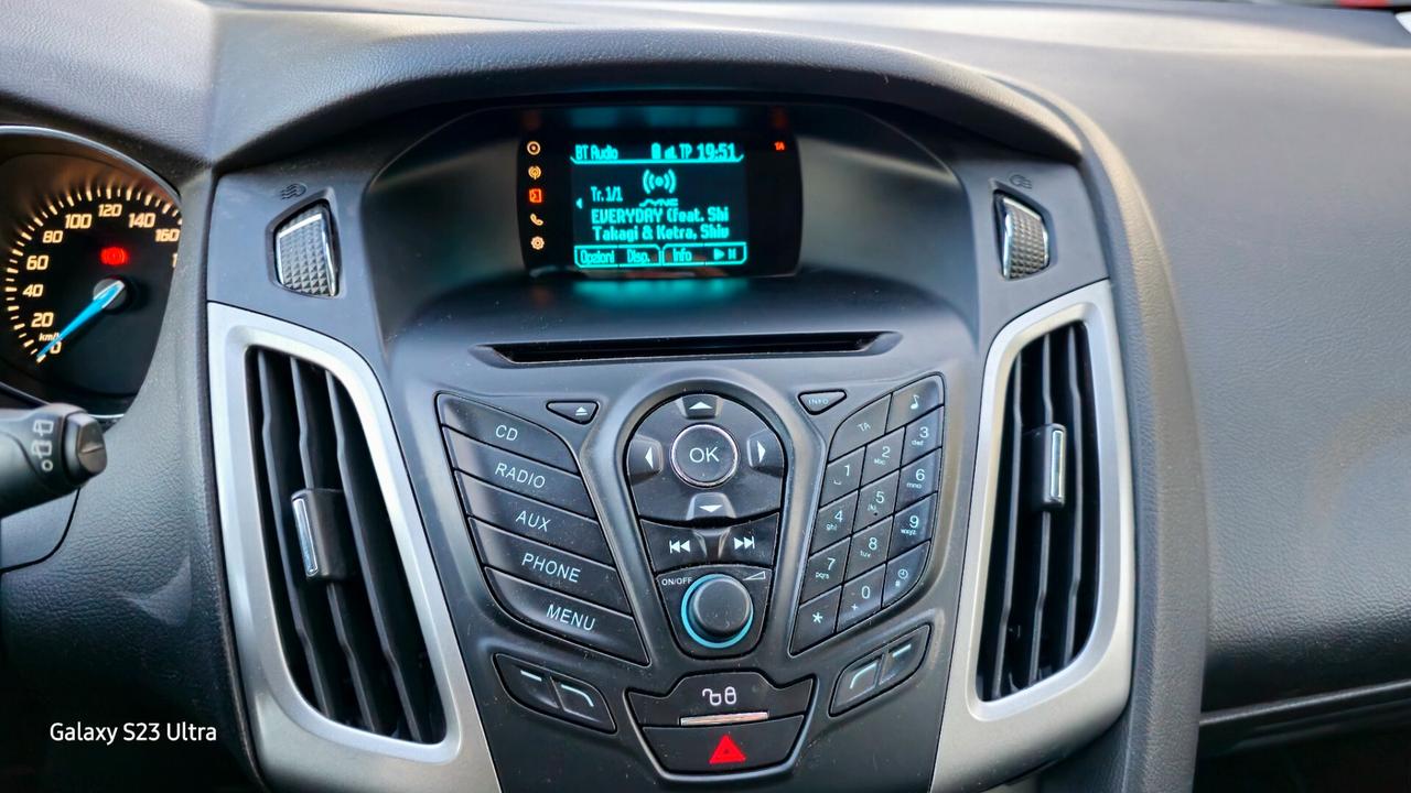Ford Focus Gpl se garantita 12 mesi ok neopatentati