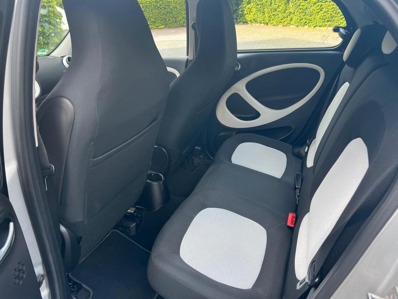 Smart ForFour 70 1.0 Passion