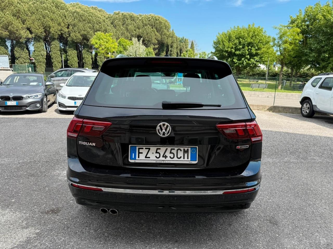 Volkswagen Tiguan 2.0 TDI SCR DSG 4MOTION Sport BMT