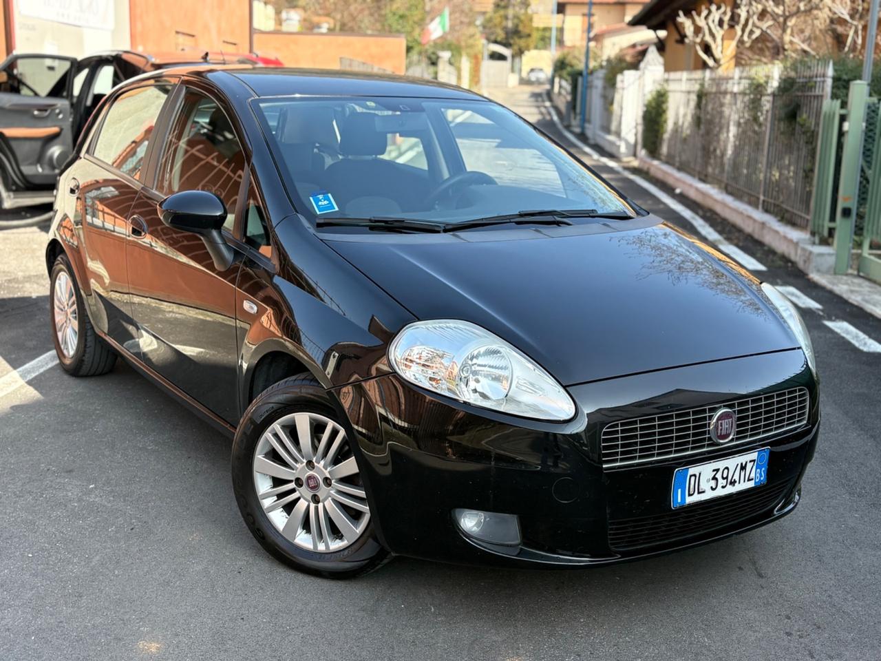Fiat Grande Punto 1.2 5 porte Dynamic NEOPATENTATI