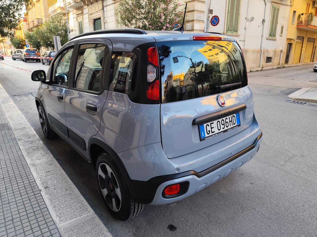 Fiat Panda Cross 1.0 FireFly S&S Hybrid